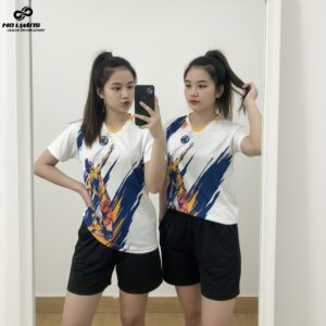 Áo Bóng Chuyền Màu Trắng Họa Tiết Xanh Cam Vàng Năng Động
