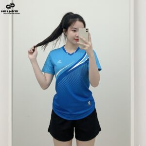 Áo Thể Thao Nữ Xanh Biển Năng Động